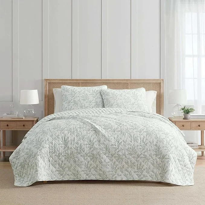 World-Class Martha Stewart – Twin Quilt Set Soft amp Breathable Bedding with a Lightweight Feel for Year Round Comfort 2 Piece Bed Set with Matching Pillowcase Murray Leaves Green Elegant