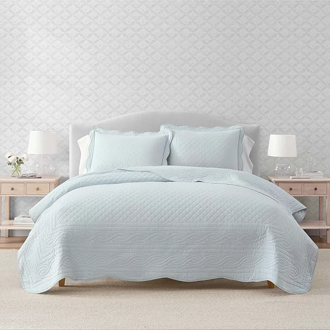 Luxury Martha Stewart – Twin Size Quilt Set Soft amp Breathable Cotton Percale Quilted Bedding with Matching Pillowcase Scalloped Edge Bed Set Vintage Scallop Blue High-Performance