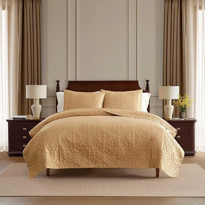 Sustainable Martha Stewart – Queen Size Quilt Set Soft amp Smooth Sateen Bedding with a Light and Breathable Feel 3 Piece Bed Set with Matching Pillowcases Fern Embroidery Beige Flexible