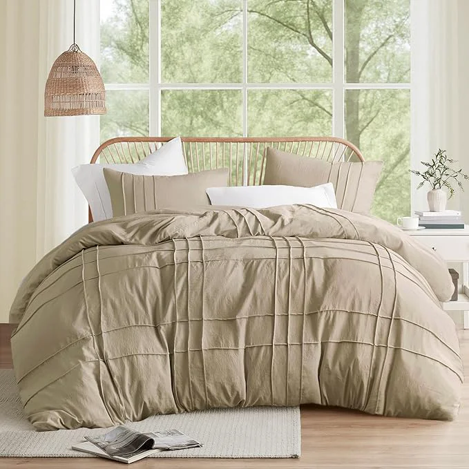 Superior Comfort Spaces Khaki Queen Size Comforter Set – 3 Pieces Pintuck Pleated Bedding Sets All Season Lightweight Extra Softness Pre-Washed Microfiber Queen Bed Set Shams Queen Original