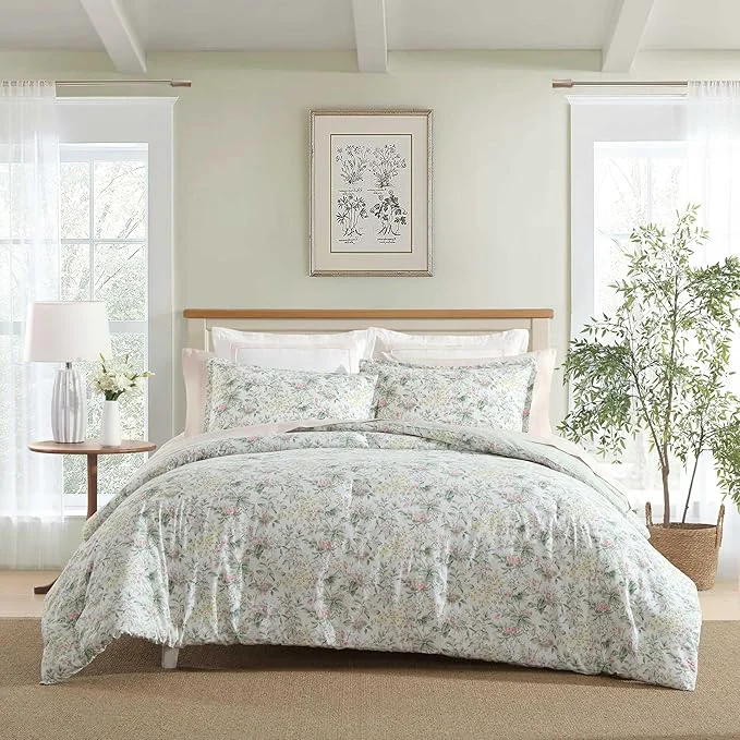 Artisan Laura Ashley – Full Queen Comforter Set Super Soft Cotton Bedding with Matching Sham Botanical Design Vintage Bed Essentials Bramble Floral Pink Full Queen Fashionable