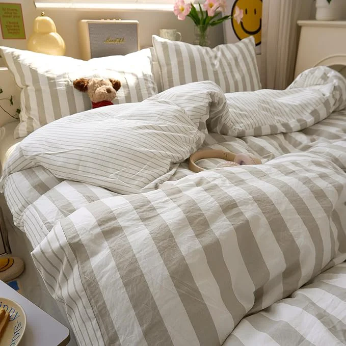 Dependable Tan Striped Queen Comforter Set Fluffy Down Bedding Set Light Brown Boho Cozy Cute Bedding Comforter Sets Soft All Season Farmhouse Breathable Bed Comforter with 2 Pillowcases Excellent