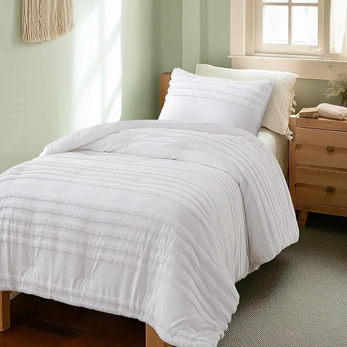 Lightweight BEDELITE Boho Twin Twin XL Comforter Set，White Tufted Striped Bed Set 2 Pieces Soft Vintage Farmhouse Comforter for College Boho Home Dorm Decor Fluffy Jacquard Bedding with 1 Pillow Sham Fine