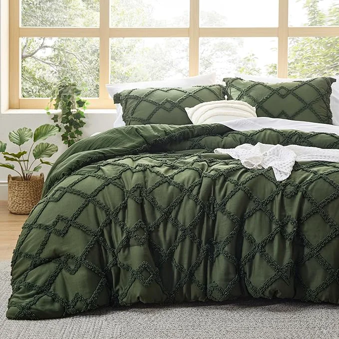Prestigious Bedsure Boho Comforter Set Queen – Olive Green Tufted Queen Size Comforter 3 Pieces Farmhouse Shabby Chic Embroidery Bed Set Soft Fluffy Geometric Pattern Bedding for All Seasons Reusable
