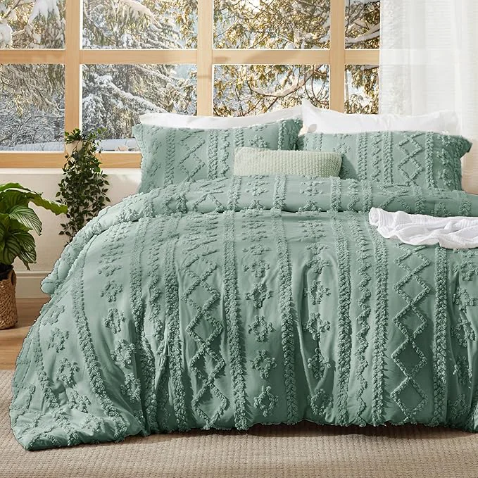 Pure Bedsure Tufted Boho Comforter Set Full Size – Green Boho Bed Set GentleSoft™ 3 Pieces Farmhouse Shabby Chic Embroidery Bedding Gifts for Woman Soft Jacquard Full Comforter for All Seasons Environmentally Friendly