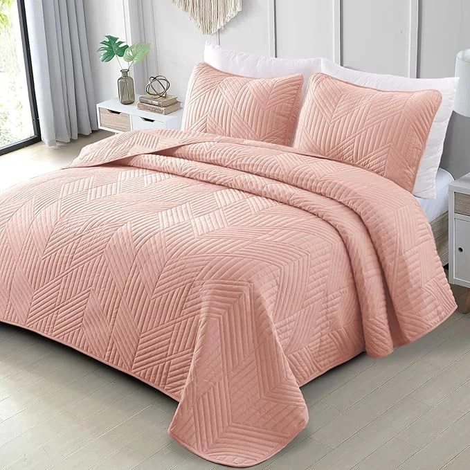 Reusable Exclusivo Mezcla California King Quilt Bedding Set Lightweight Blush Pink Oversized King Bedspreads Soft Modern Geometric Coverlet Set for All Seasons 1 Quilt and 2 Pillow Shams Breathable