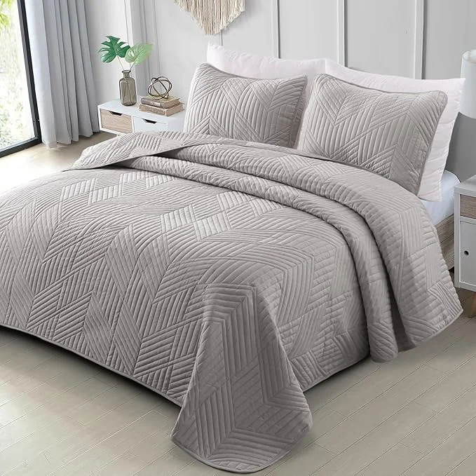 Reusable Exclusivo Mezcla Ultrasonic Full Queen Quilt Bedding Set Lightweight Light Grey Bedspreads Soft Modern Geometric Coverlet Set for All Seasons 1 Quilt and 2 Pillow Shams Casual