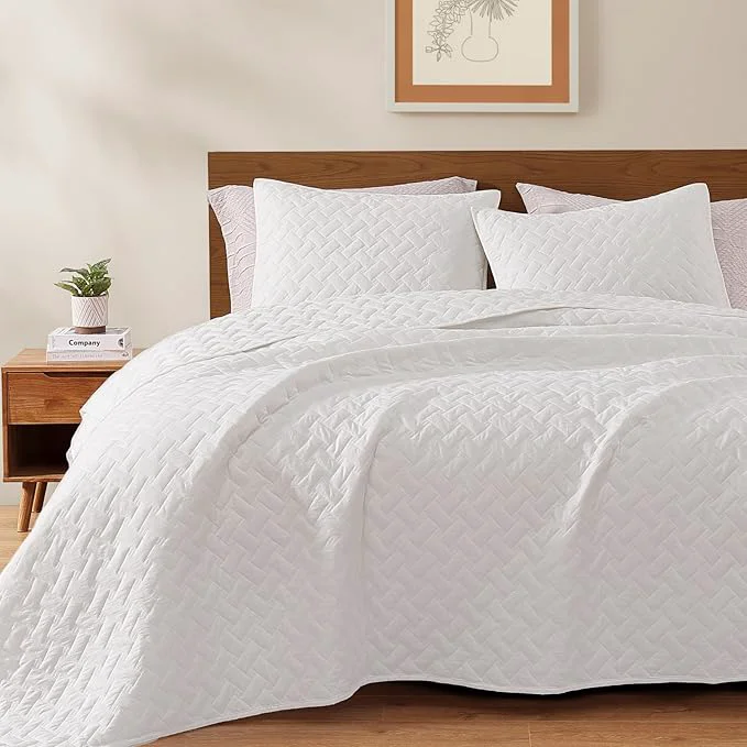 Quality WRENSONGE King Size Quilt-3 Pieces Weave White Bedspreads King Quilt Bedding Set for All Seasons Soft Summer Coverlet with 2 Pillow Shams Suitable for Bed Couch Quilted Blanket Long-Lasting