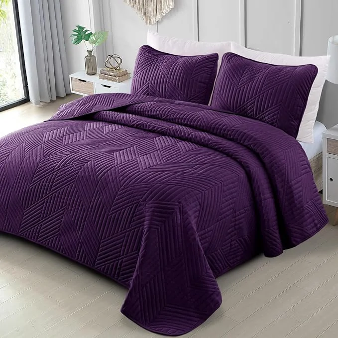 Artisan Exclusivo Mezcla Ultrasonic Twin Quilt Bedding Set Lightweight Deep Purple Bedspreads Soft Modern Geometric Coverlet Set for All Seasons 1 Quilt and 1 Pillow Sham Verified