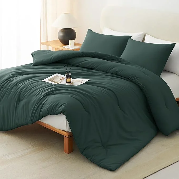 World-Class CozyLux Oversized Queen Comforter Set Forest Green 3 Pieces 98×98 Solid Breathable Quilted Bedding Sets All Season Luxury Soft Lightweight Bed Set with Down Comforter and 2 Pillowcases