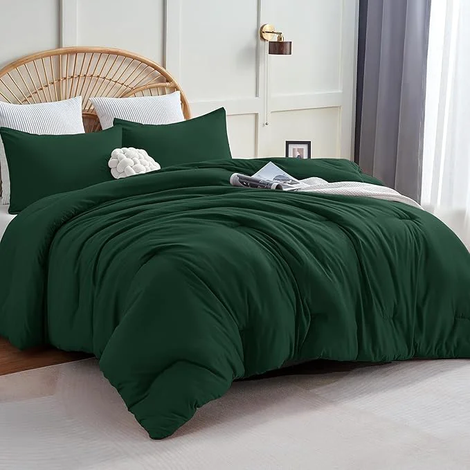 User-Friendly CozyLux King Size Comforter Set Emerald Green 3 Pieces Solid Comforters King Size Breathable Bedding Sets Luxury Soft Lightweight Bed Set with Down Comforter and 2 Pillowcases All Season Optimized