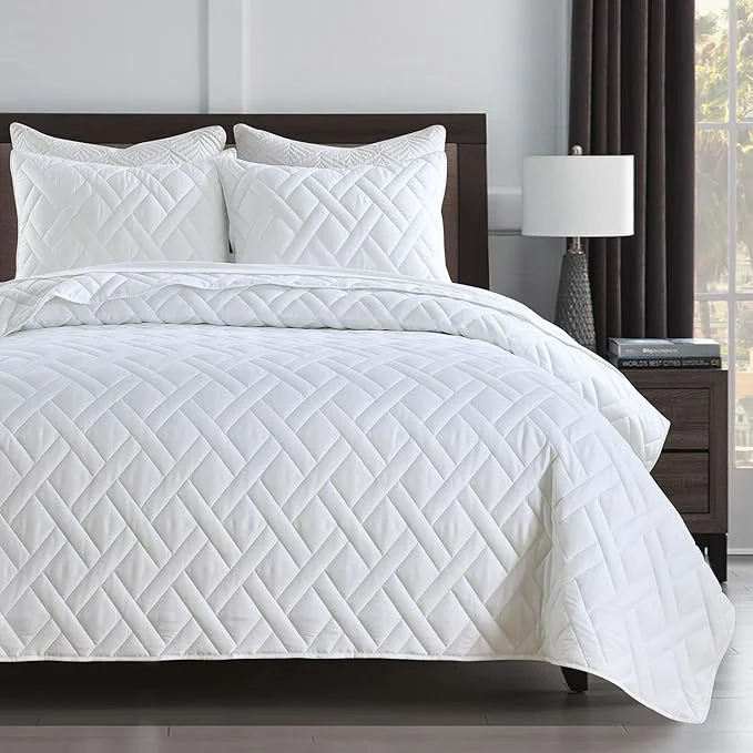 Exceptional HORIMOTE HOME Quilt Set Queen Size White Classic Geometric Diamond Stitched Pattern Ultra Soft Microfiber Lightweight Bedding Set Bedspread Coverlet for All Season 1 Quilt and 2 Pillow Shams Specialty