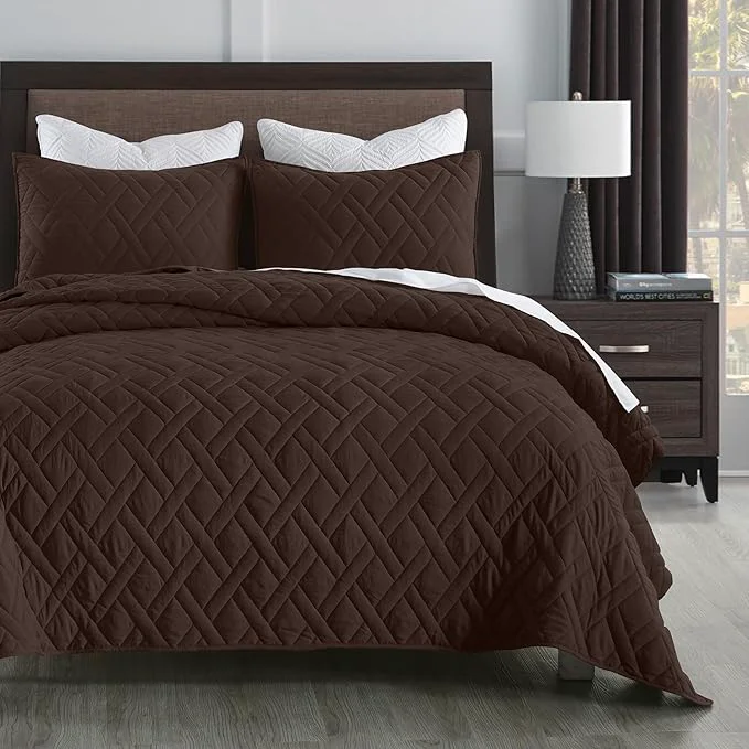 Versatile HORIMOTE HOME Quilt Set Queen Size Chocolate Classic Geometric Diamond Stitched Pattern Ultra Soft Microfiber Lightweight Bedding Bedspread Coverlet for All Season with 1 Quilt 2 Pillow Shams Modern