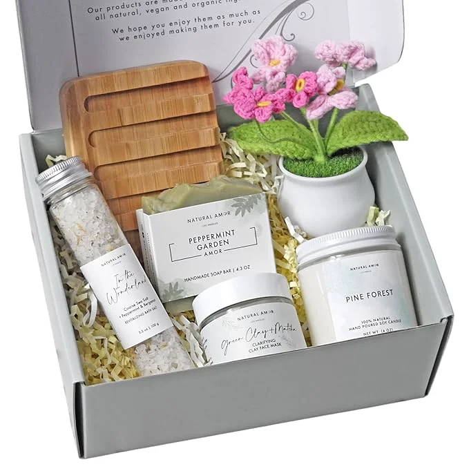 Practical Natural Amor Spa Gift Set for Women – Handmade Soap Bath Salt Clay Mask Selected