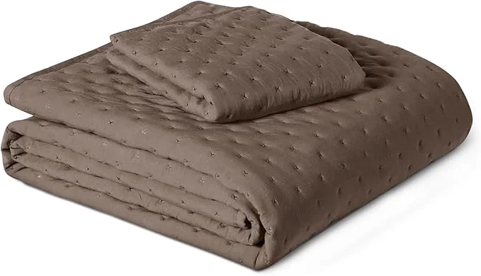 Sustainable Amazon Basics Brushed Microfiber Quilt Set Extra Soft with Natural Texture 2-Piece Twin Twin XL Brown Optimized
