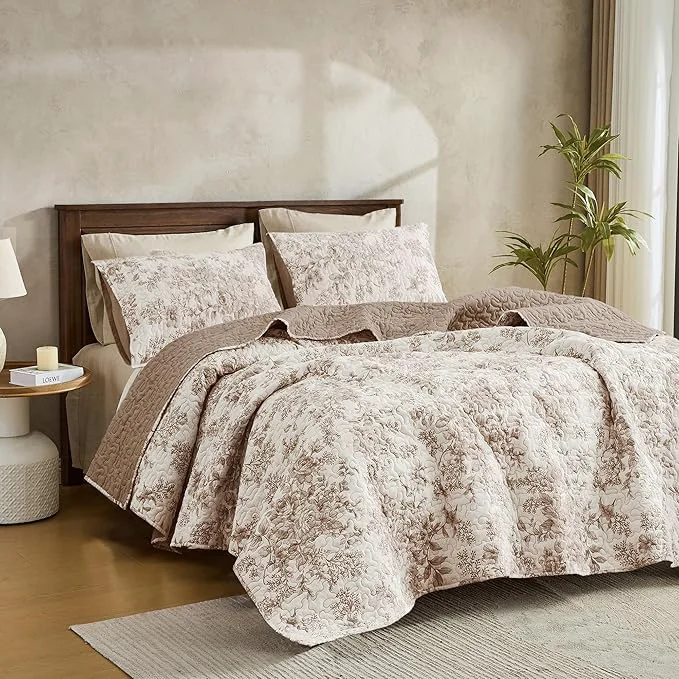 Certified Wonderful Spring Fresh Quilt Taupe Floral Bedspread King Size 3 Piece Cotton Vintage Farmhouse Bedding Set Machine Washable Lightweight Soft Bed Cover for All Season breathable material Hypoallergenic soft Trendy