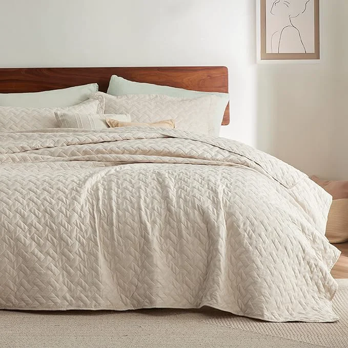 Official Bedsure Quilts King Size – Lightweight Bedspreads King Size with Basket Weave Pattern Soft Quilt Bedding Set Beige Comforter Set Coverlet for All Seasons with 2 Pillow Shams 106 quot x 96 quot Skin-Friendly Soft All-Season Comfort Breathable Lightweig… Premium Material