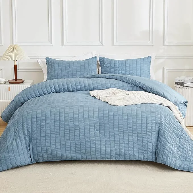 Relaxed AveLom Seersucker King Comforter Set – 104×90 Grayish Blue 3 Pieces – Machine Washable Durable
