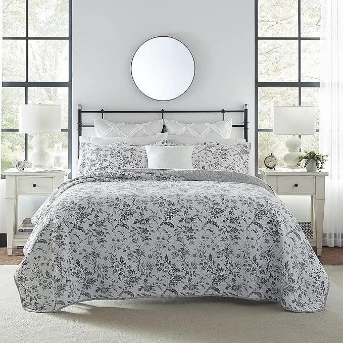 Elite Laura Ashley – King Quilt Set Soft Cotton Bedding with Reversible Design Medium Weight for Year Round Use 3 Piece Bed Set with Matching Pillowcases Amberley Black White Expertly Made