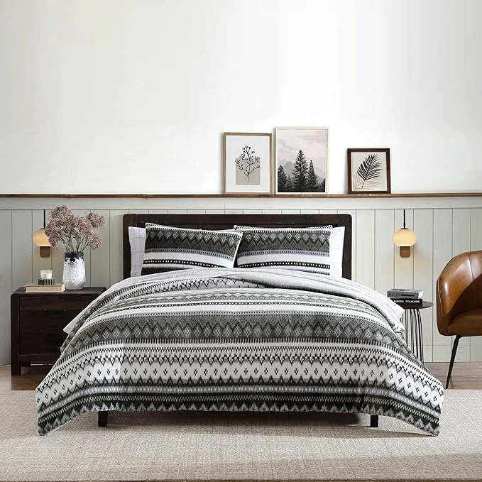 Original Eddie Bauer – Full Queen Comforter Set Reversible Plush Bedding with Matching Shams Super Soft Luxurious Bedding Set Oeko-Tex Shelton Fair Isle Green Full Queen Excellent