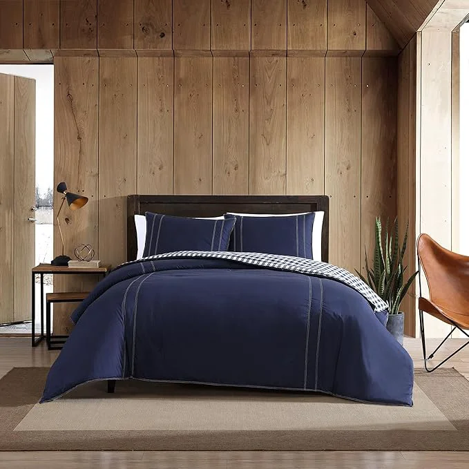 Genuine Eddie Bauer – King Comforter Set Reversible Cotton Bedding with Matching Shams Pre-Washed for Added Softness Kingston Navy King High-Performance