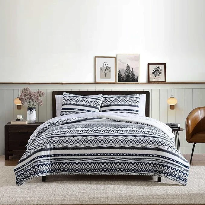 Original Eddie Bauer – Full Queen Comforter Set Reversible Plush Bedding with Matching Shams Super Soft Luxurious Bedding Set Oeko-Tex Shelton Fair Isle Navy Full Queen Minimalist