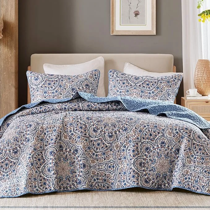 Fine Comfort Spaces Valerie Boho Quilt Set King Blue – Soft Lightweight Bedding with Watercolor Medallion Design Reversible All Season Quilt for Master Bedroom or Guest Room Relaxed