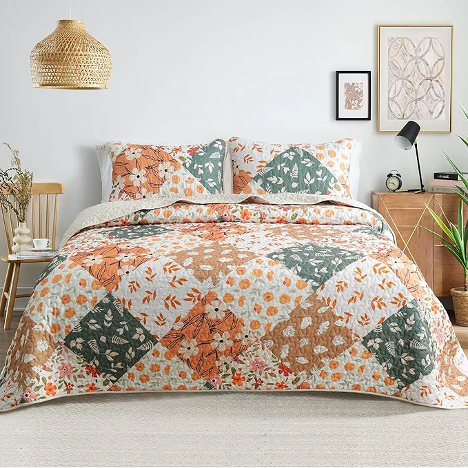 Elegant Whale Flotilla Patchwork Quilt Twin Size Extra Soft Boho Floral Bedspreads for Bed Reversible Lightweight Twin Quilt Bedding Set Printed Coverlets with 1 Pillow Sham for All Seasons Orange Expertly Made