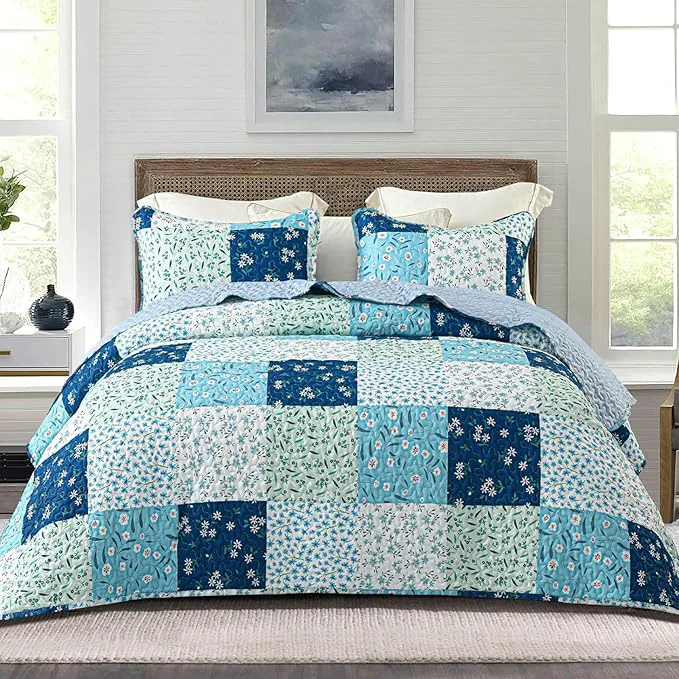 Original Design Whale Flotilla Patchwork Quilt King Size Extra Soft Boho Floral Bedspreads for Bed Reversible Lightweight King Quilt Bedding Set Printed Coverlets with 2 Pillow Shams for All Seasons Blue Proven