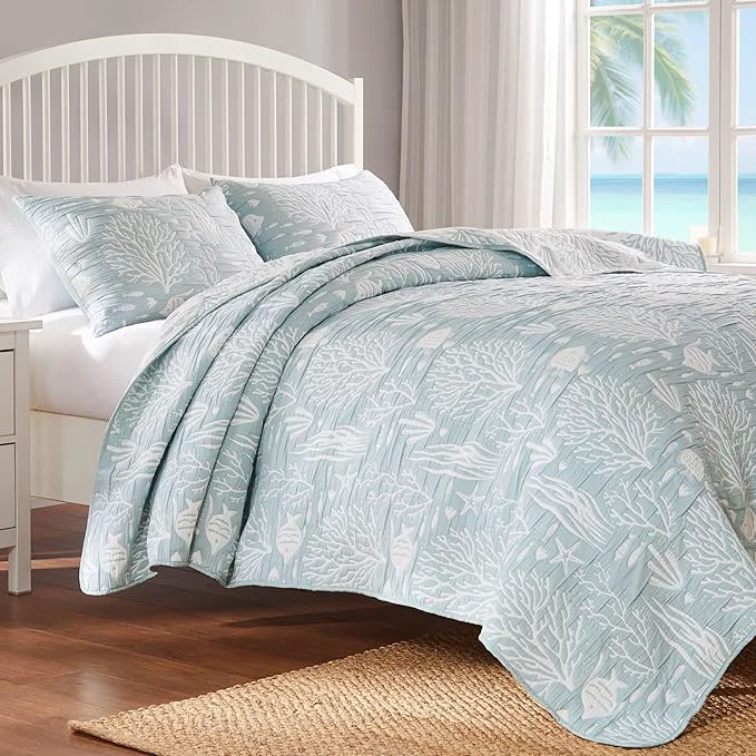 Refined Greenland Home Coastal Paradise Reversible Matelassé Coverlet Set 3-Piece Full Queen Marina Seafoam High-Quality