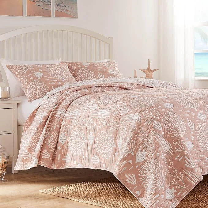 Long-Lasting Greenland Home Coastal Paradise Reversible Matelassé Coverlet Set 3-Piece Full Queen Marina Blush Expertly Made