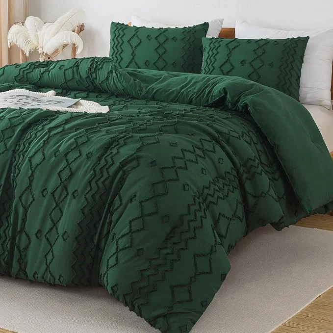 Consistent Andency Queen Comforter Set 3 Pieces Dark Emerald Green Boho Tufted Fall Bedding Soft Fluffy Farmhouse Comforter Jacquard Textured Geometric Bed Set for All Season 90×90 Inch Modern
