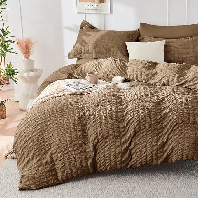 Practical HYMOKEGE Brown Duvet Cover Queen Size Ultra Soft 3-Piece Seersucker Duvet Cover Set with Zipper Closure Soft Brushed Microfiber Bedding Set with 8 Corner Ties 90 quot x90 quot 2 Pillowshams Original