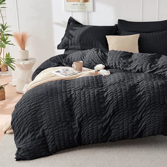 Expertly Made HYMOKEGE Black Duvet Cover Queen Size Ultra Soft 3-Piece Seersucker Duvet Cover Set with Zipper Closure Soft Brushed Microfiber Bedding Set with 8 Corner Ties 90 quot x90 quot 2 Pillowshams Comfortable
