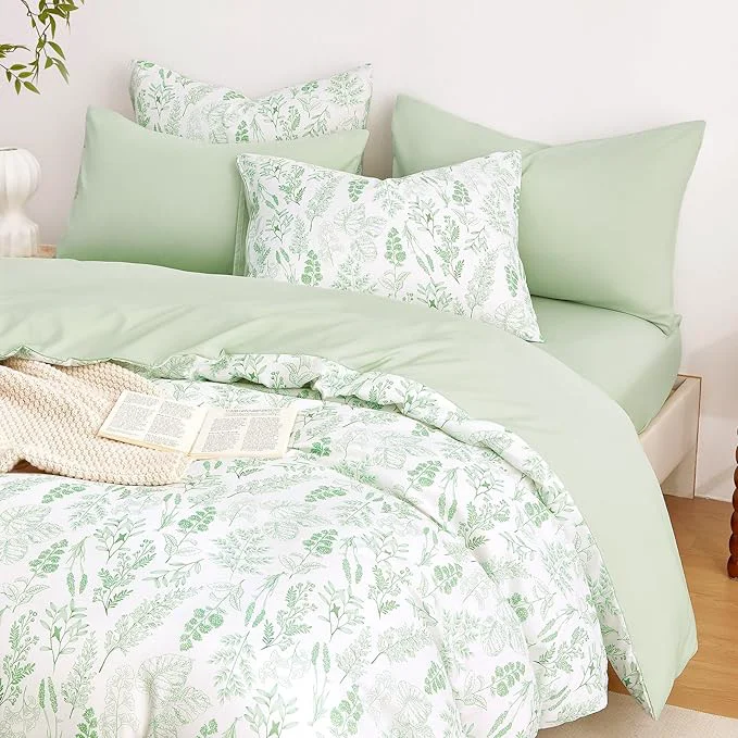Detailed Wake In Cloud – Floral Duvet Cover Set Botanical Vintage Flower Coquette Cottagecore Aesthetic for Women Teen Girls Soft Lightweight Bedding 3-Piece Light Green Full Size Original Design