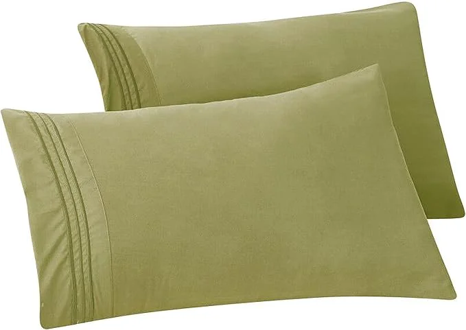 Safe Elegant Comfort Solid Pillowcases 1500 Premium Hotel Quality Microfiber – Smooth Weave Wrinkle and Stain Resistant Easy Slip-On 2-Piece Set Standard Queen Pillowcase Green Artisan