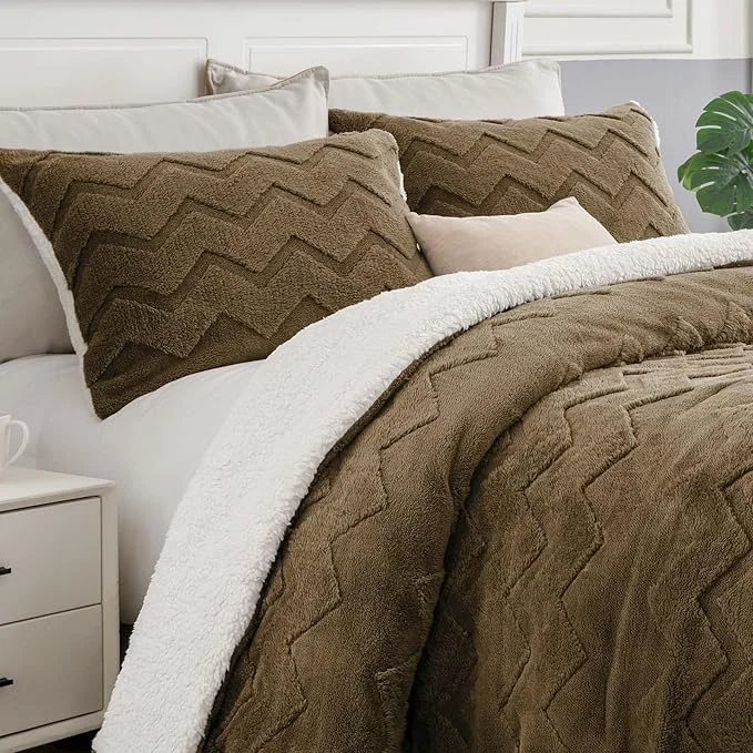 Genuine BEDELITE Fluffy Twin Comforter Set Clean