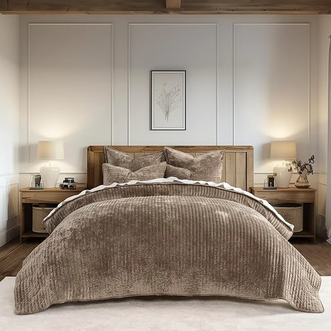 Specialty EVERGRACE Velvet Quilt Set Queen Size Luxurious Soft Striped Channel Bedding Refined