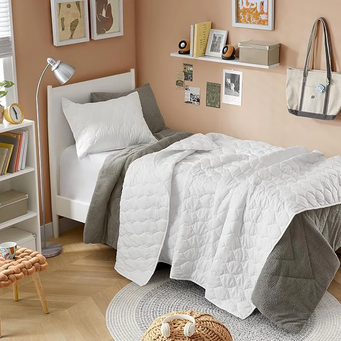 Healthy Comfort Spaces Twin Quilt Set Modern Reversible Ogee Coverlet Twin Bedding Set Superior