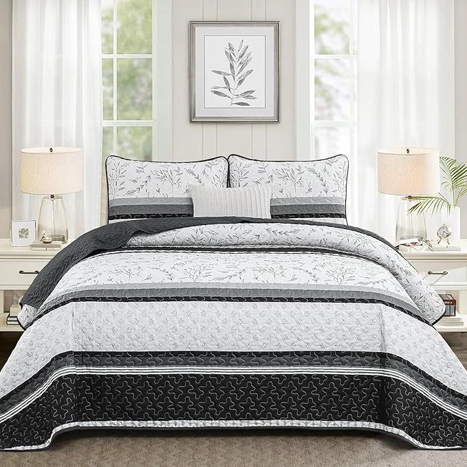 Effective Quilt Set King Size 3 Piece Soft Lightweight Microfiber Quilt Bedding Set Detailed