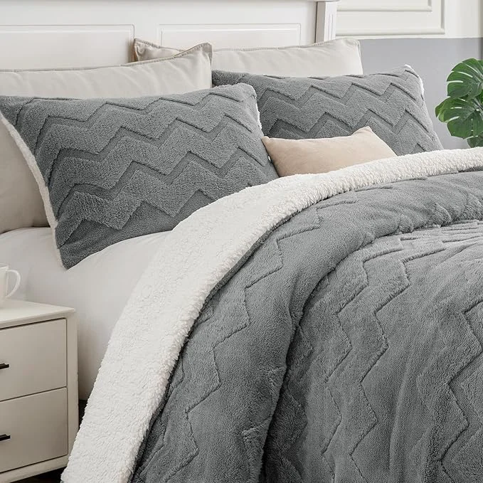Environmentally Friendly BEDELITE Fluffy King Size Comforter Set Dependable