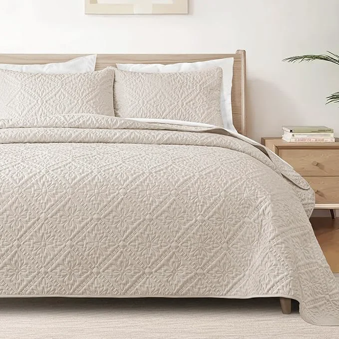 High-Quality Exclusivo Mezcla King Quilt Bedding Set Lightweight Soft Bedspreads Coverlets Sophisticated