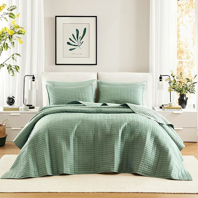Certified Comfort Spaces Sage Green Oversized King Quilt Set 120 x118 Bedspread Quilted