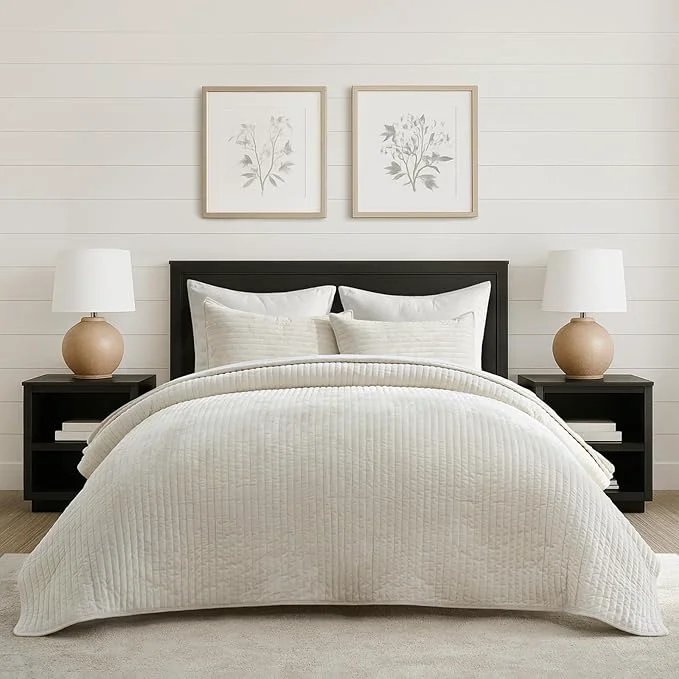 Prestigious EVERGRACE Velvet Quilt Set Queen Size Luxurious Soft Striped Channel Bedding Functional