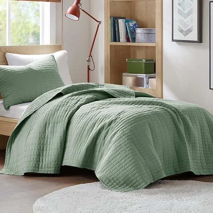 Clean Comfort Spaces Kienna Quilt Set- Double Sided Stitching Design Summer Blanket First-Class