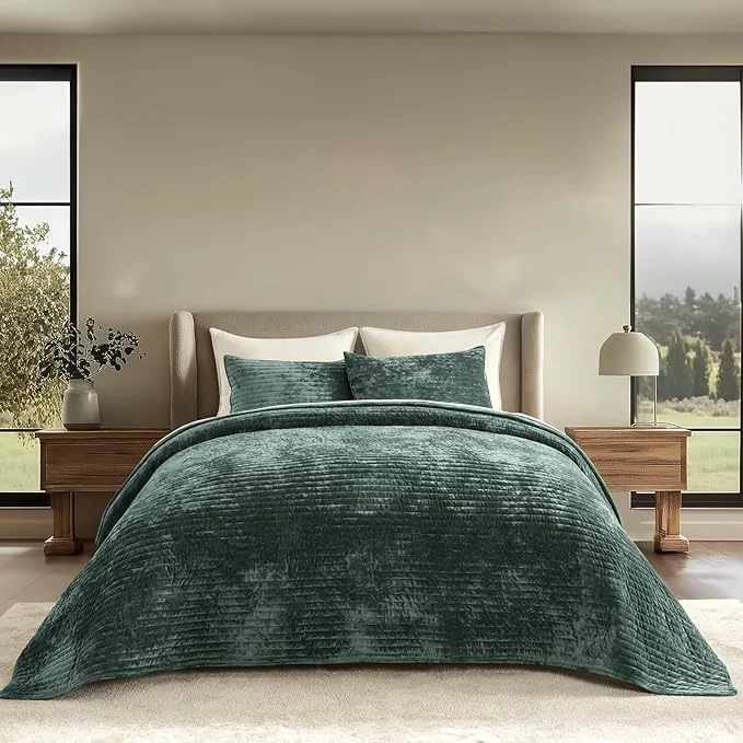 Convenient EVERGRACE Velvet Quilt Set King Size Luxurious Soft Striped Channel Bedding Set Official