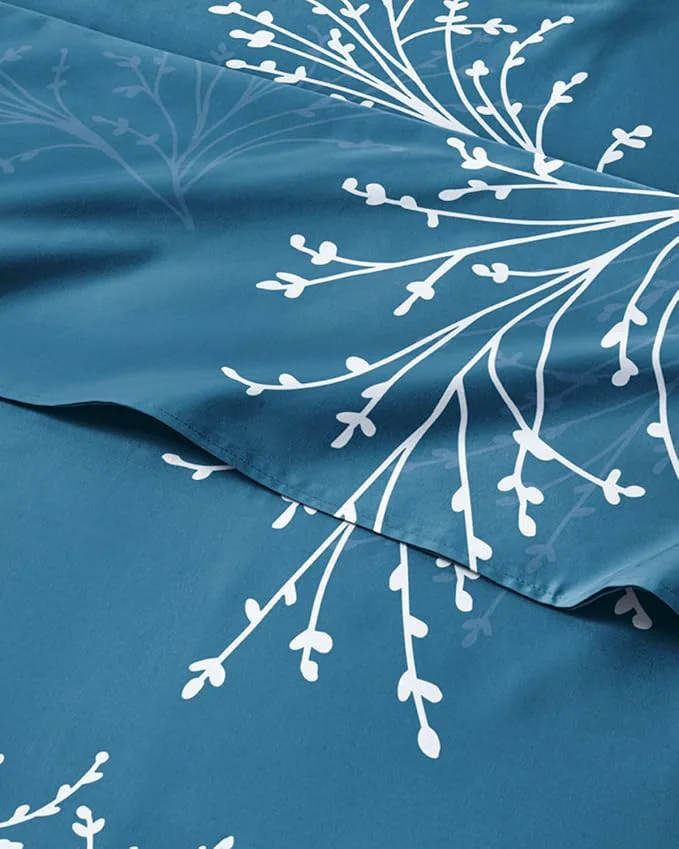 Trendy Floral Sheets – Blue amp White Floral Bed Sheet Set – 1 Flat 1 Fitted amp 2 Pillowcases w Deep Pockets – Wrinkle amp Fade – Boho Botanical Bedding – Ultra-Soft Breathable amp Cooling – King Size Set First-Class
