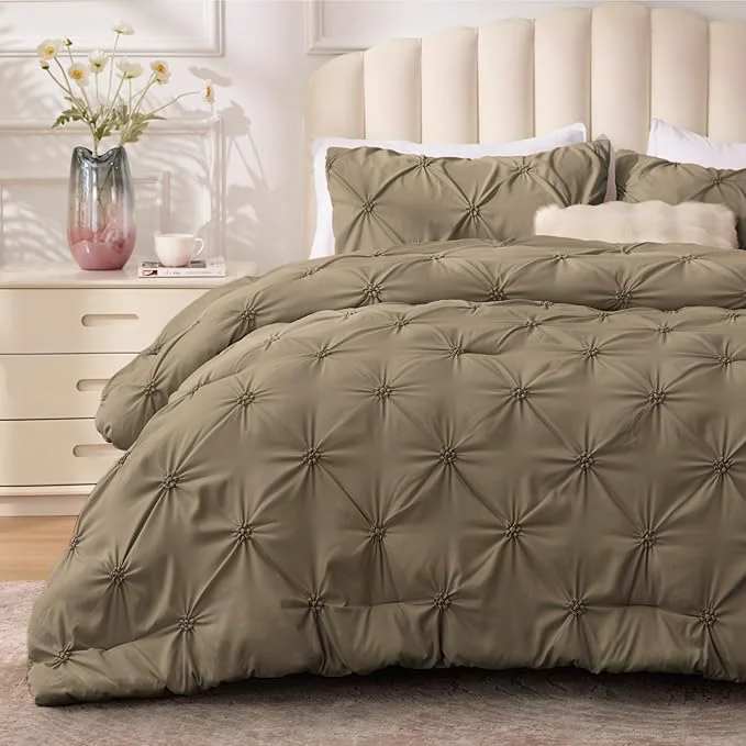 Unique BEDELITE Light Brown Queen Comforter Set – 3 Pieces Boho Pintuck Bedding Comforter Sets Lightweight Soft amp Warm Bed Comforter Queen with 2 Pillowcases for All Season Flexible