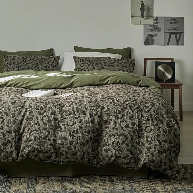 High-End mixinni Leopard Duvet Cover King Size Premium Yarn-Dyed Jacquard Cotton Duvet Cover with Green Leopard Print Farmhouse Bedding Set with 2 Pillowcases for Him and Her- King Size Green Verified