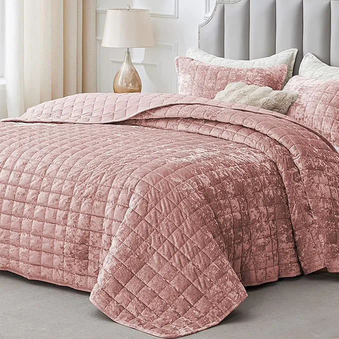 Official BEDELITE Velvet Quilt Set King Size – Luxury Velvet Comforter Bedding Set 3 Pieces Soft Cozy Shiny Dusty Pink Oversized Bedspread Coverlet for All Seasons with 2 Pillow Shams Clean